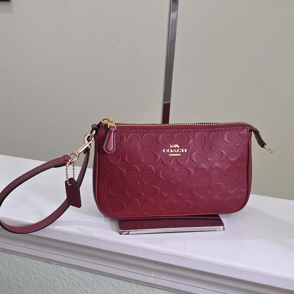 Coach C7362 Signature Dark Red 1941 Leather Nolita 19 Minibag EUC - Picture 3 of 17